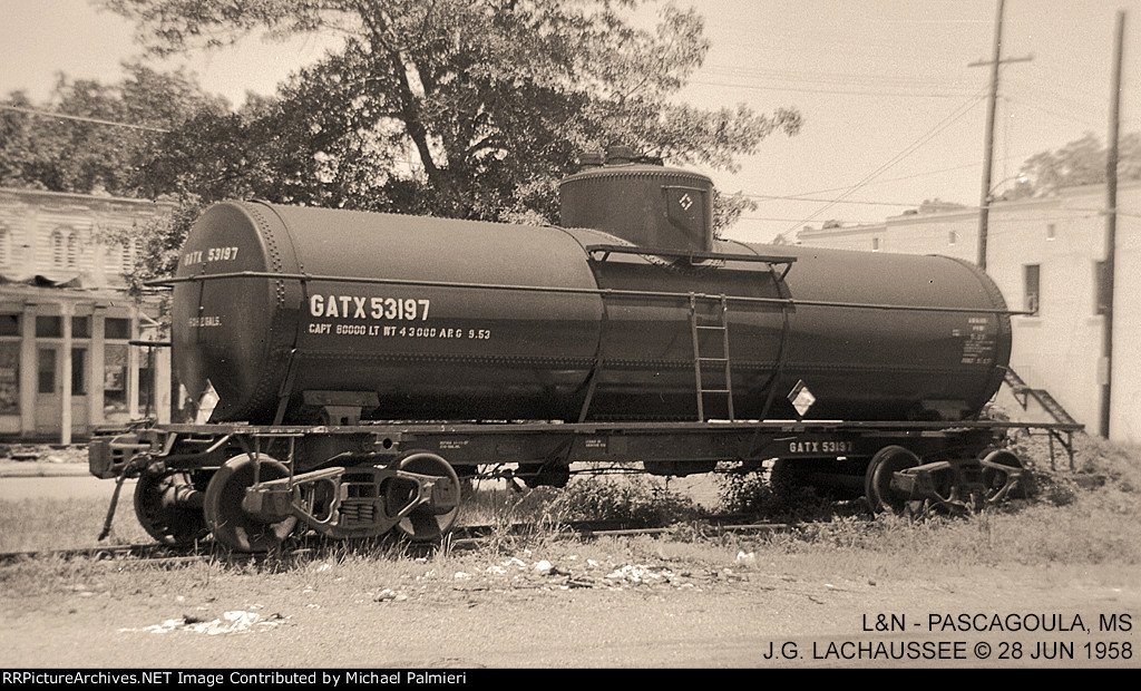 GATX Tank Car 53197